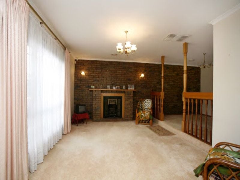 11 Cheasley Place, Altona Meadows - Thumbnail 5