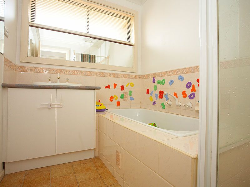 56 Epsom Street South, Altona Meadows - Thumbnail 5