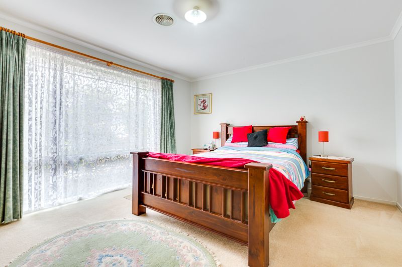 90 Holts Lane, Bacchus Marsh - Thumbnail 8