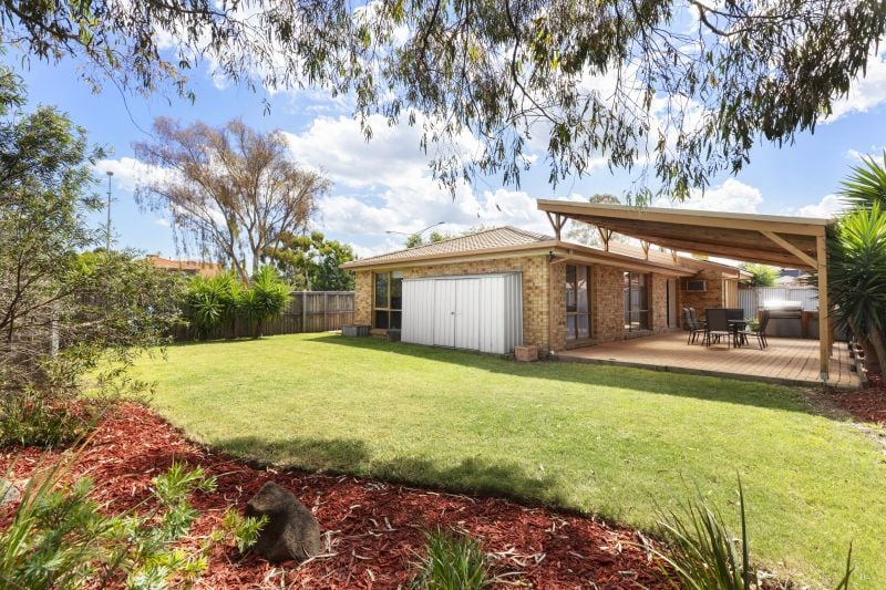 10 Woods Place, Roxburgh Park