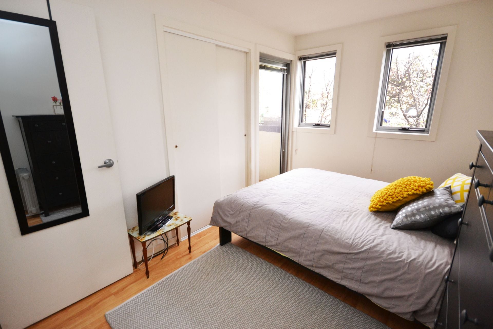 CUTE, COSY AND CONVENIENTLY LOCATED