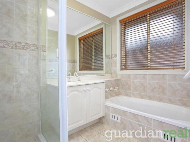 10 Minnamurra Grove, Dural - Thumbnail 8