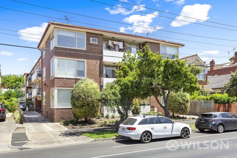 4/206 Canterbury Road, St Kilda West