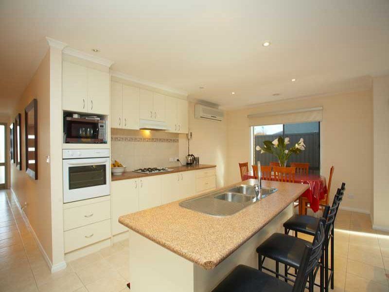 41 Illawong Terrace, Burnside - Thumbnail 3