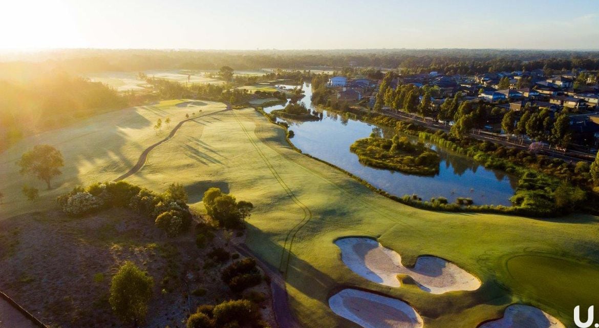 Colebee 16 Aspect Crescent