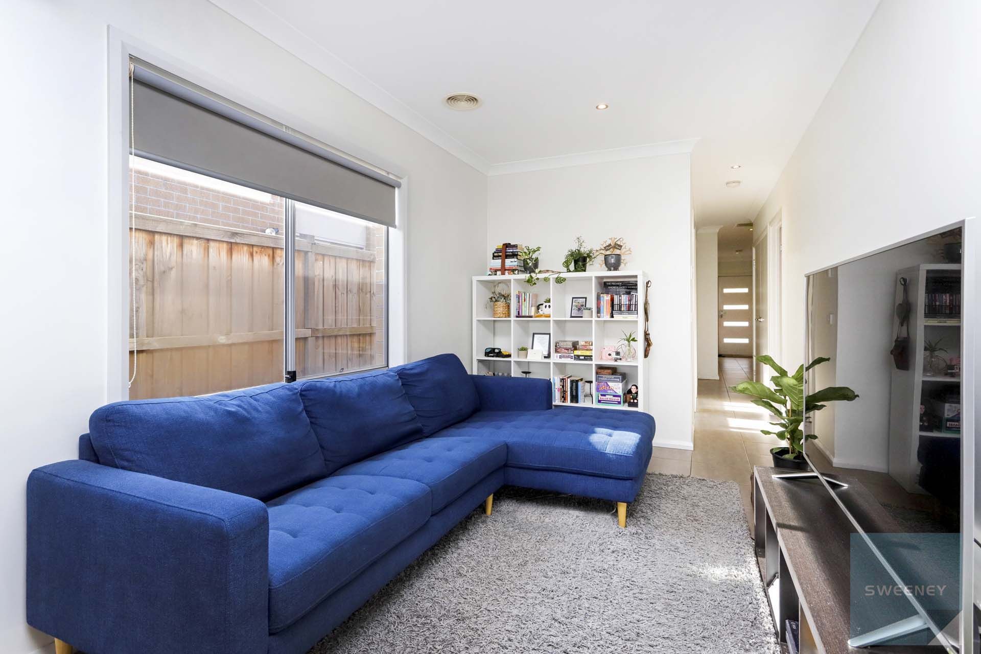 8 Somers Street, Fraser Rise - Thumbnail 7