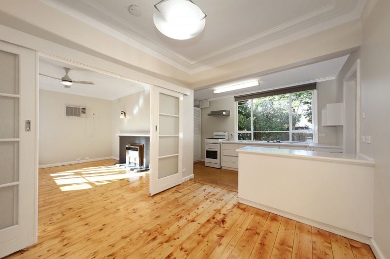6 Sumersett Avenue, Oakleigh South VIC