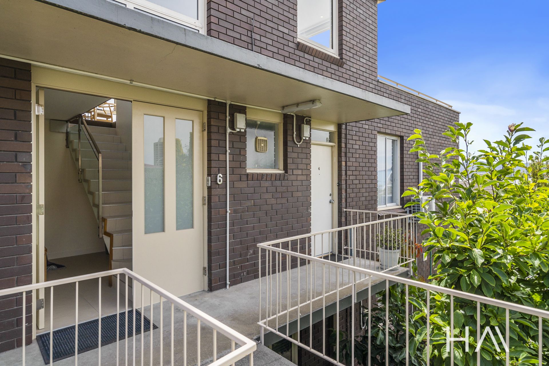 6/351 Sandy Bay Road Sandy Bay, Sandy Bay - Thumbnail 3