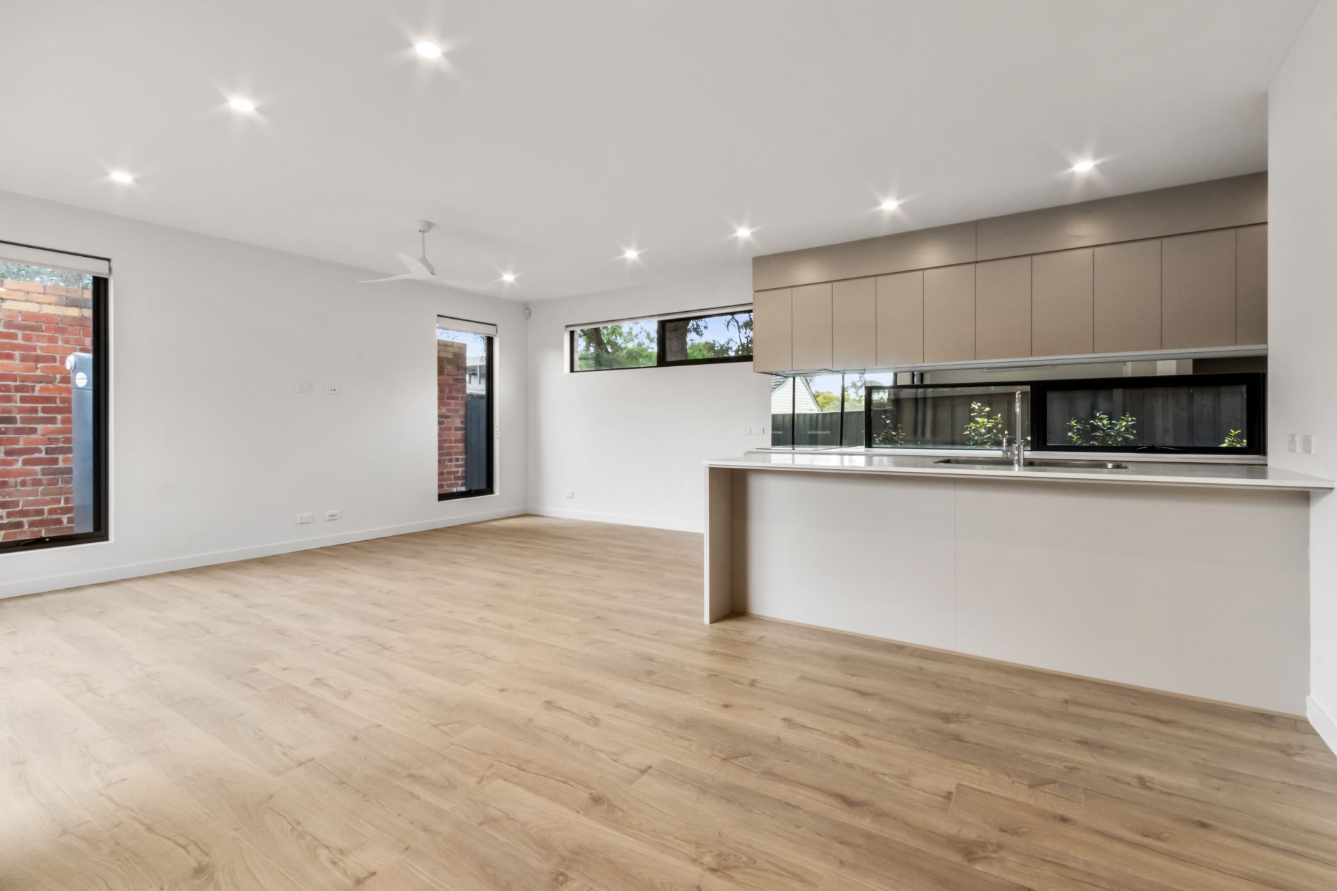 Brand New Townhouse !