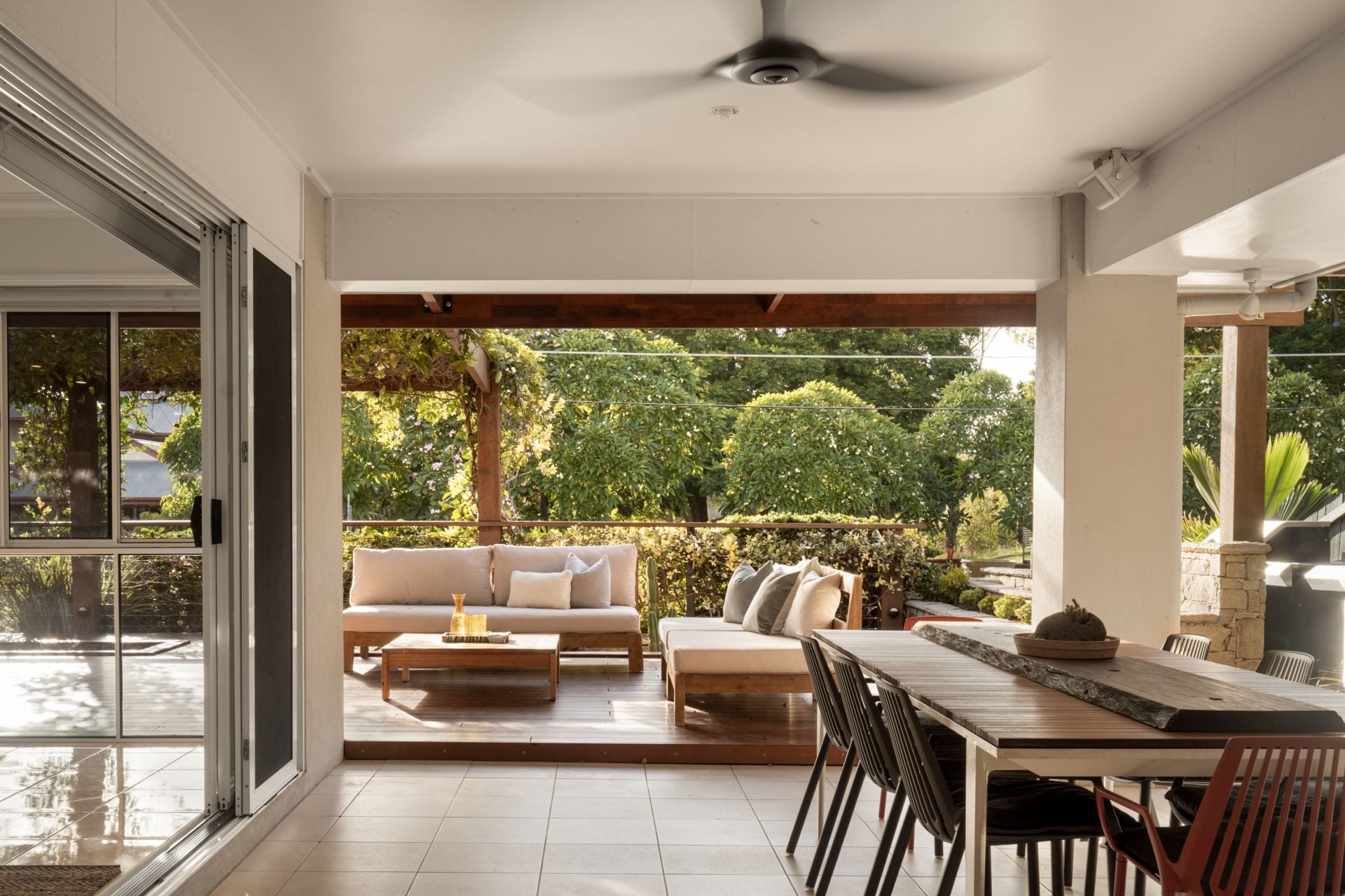 16 Brisbane Corso FAIRFIELD QLD