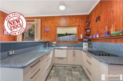 3
 
 
 
  
 
 
 1
 
 
 
  
 
 
 2
 
 
 
 
 
 
 
 3 Pengali Place, Devonport TAS 7310, Devonport - Thumbnail 2