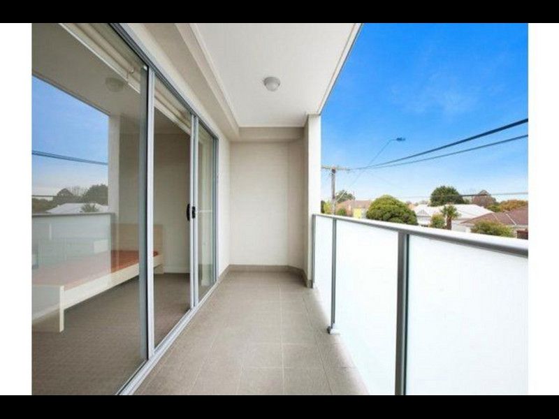 5/109 Grange Road, Glen Huntly - Thumbnail 3