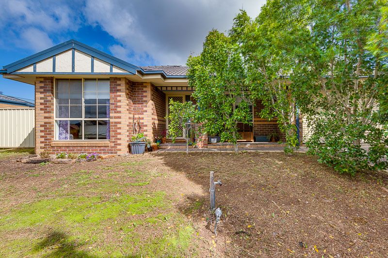 16 Davison Court, Bacchus Marsh - Thumbnail 2
