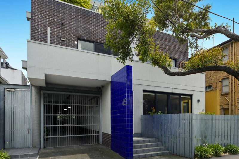 3/45 Spenser Street, St Kilda - Thumbnail 2