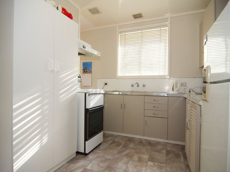 2 Epacris Place, Rivett - Thumbnail 7