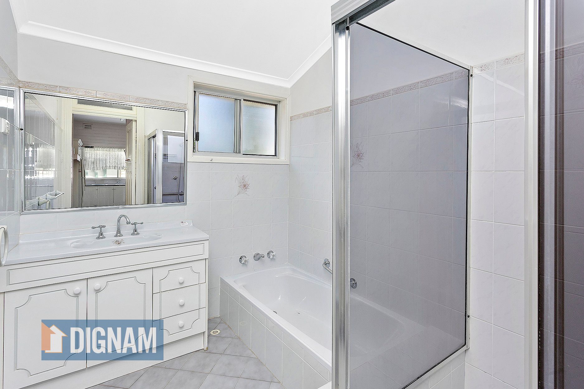 10 Surfers Parade, Thirroul NSW