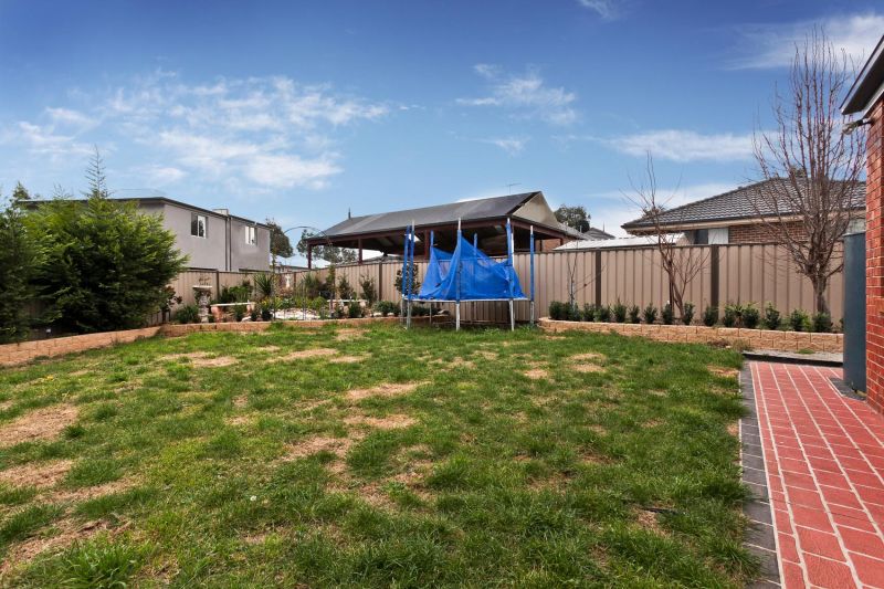 3 Appletree Grove, BURNSIDE HEIGHTS Sweeney Estate Agents