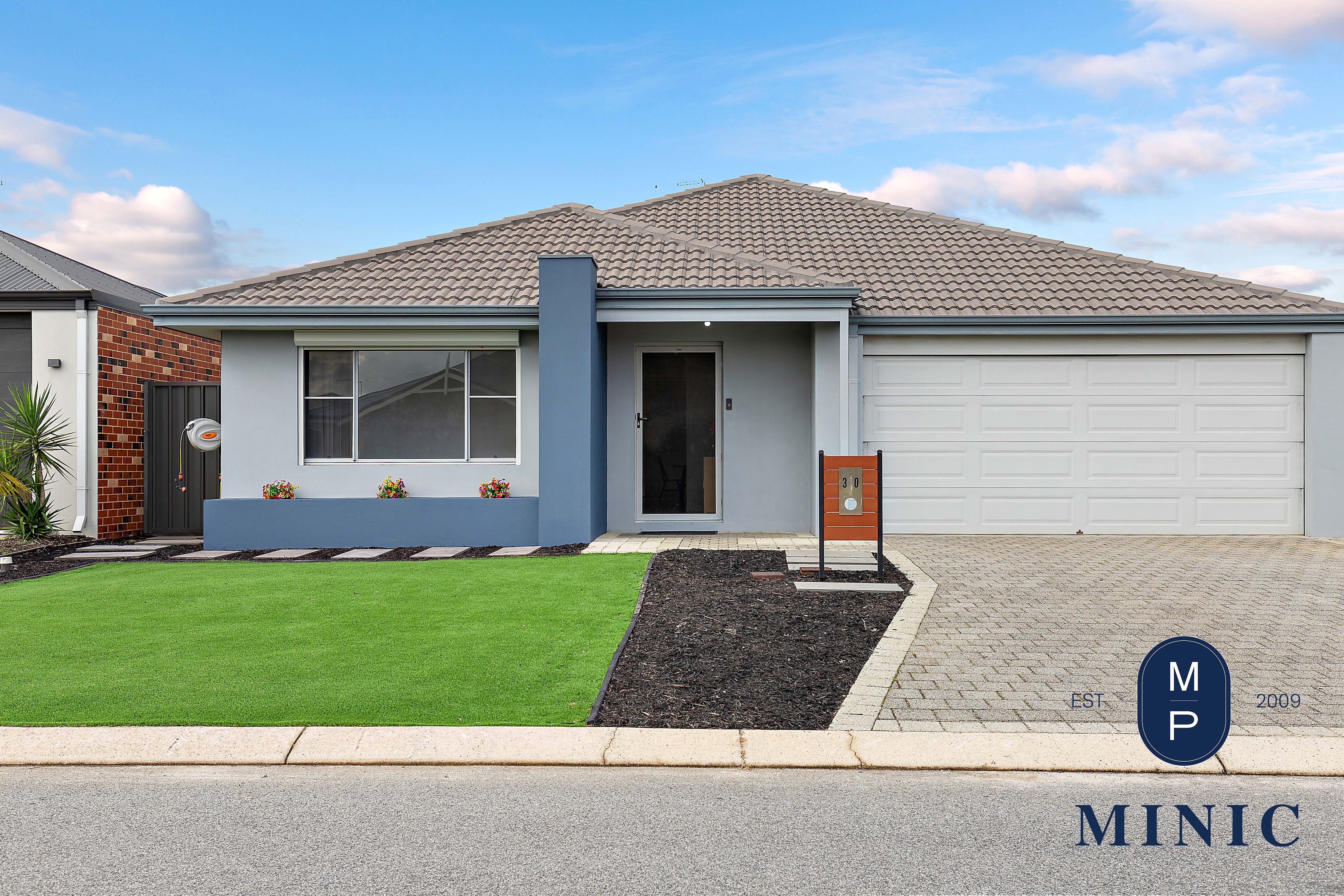 30 Charnwood Grove, Hilbert