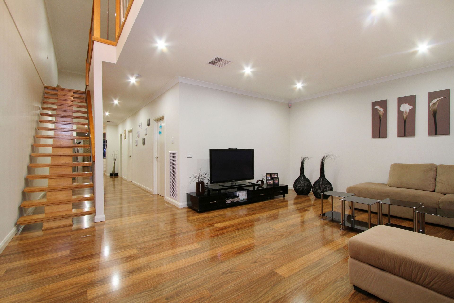 Comfy, Classy 35sq And Oh So Convenient