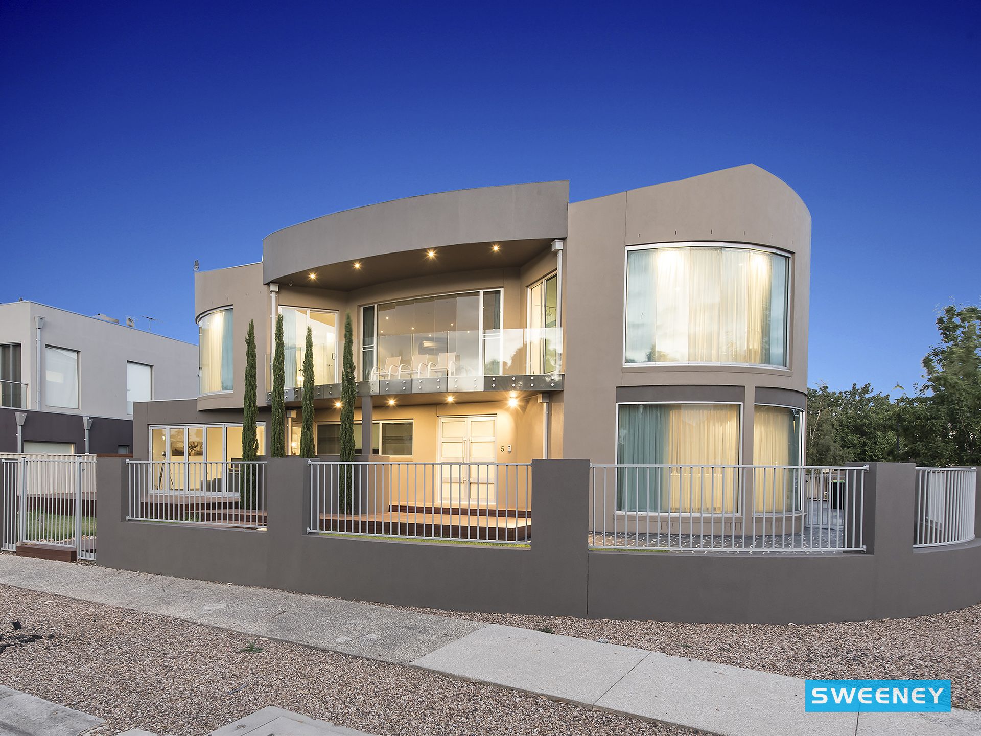 5 Lauriston Quay, Caroline Springs - Thumbnail 3