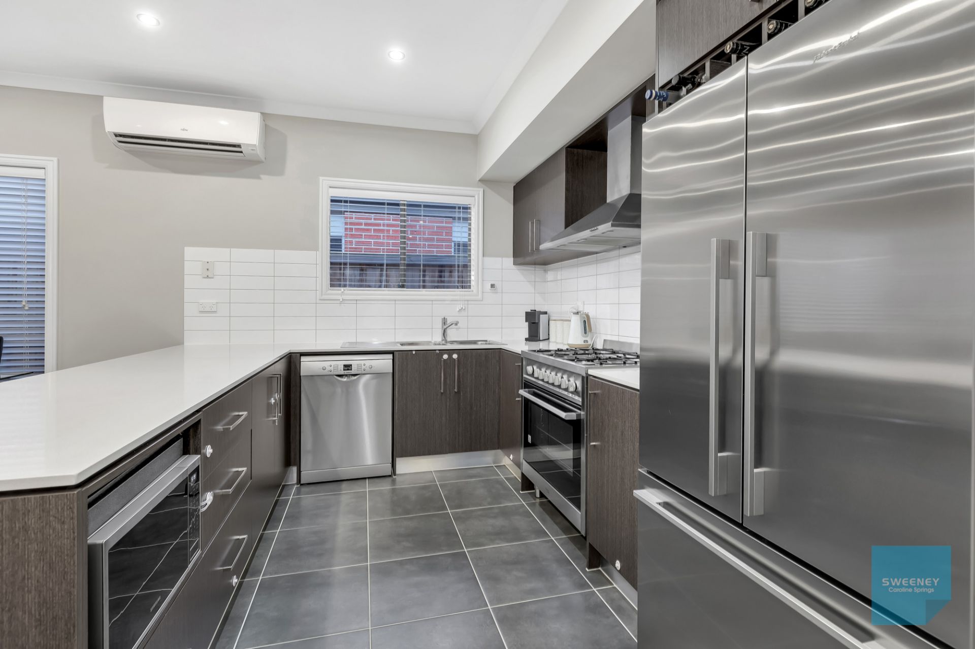 6 Keats Way, Fraser Rise - Thumbnail 5