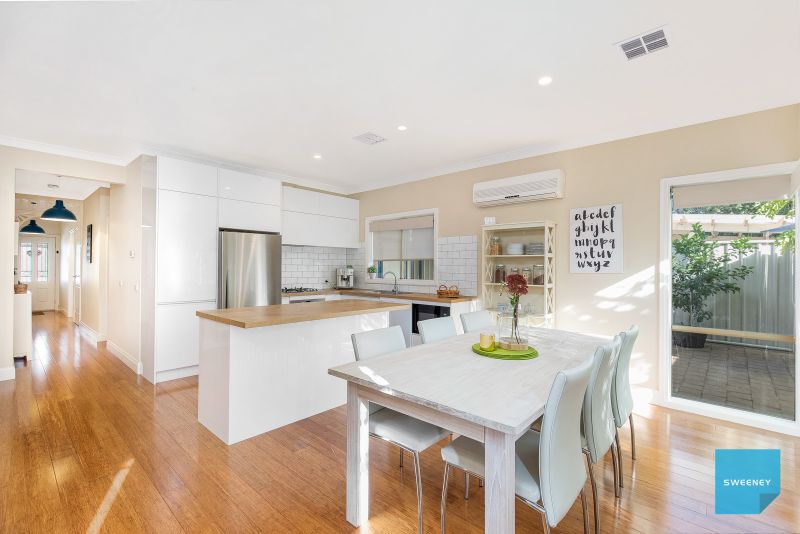 27 Naracoorte Drive, Caroline Springs - Thumbnail 4