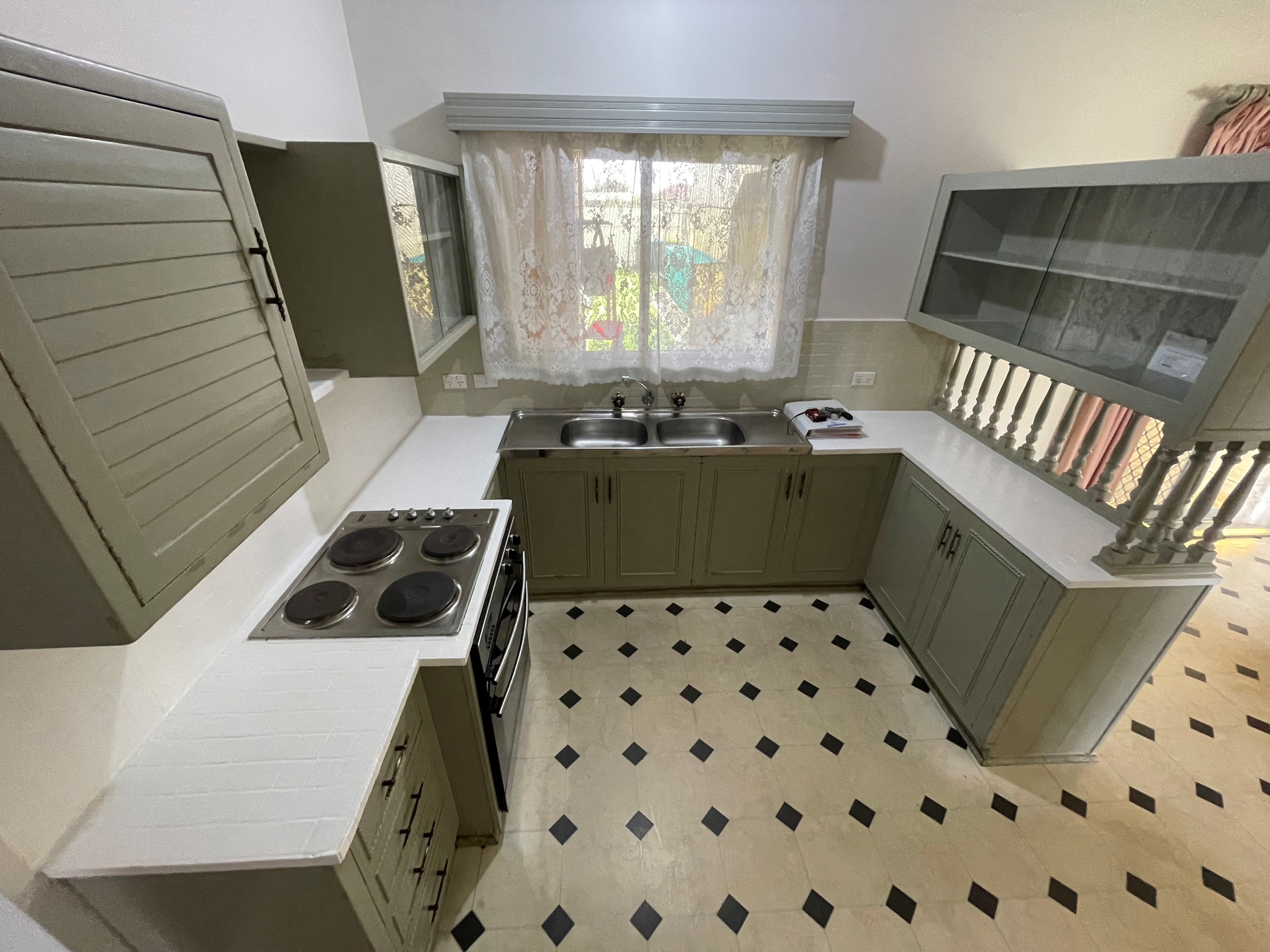 2 Fleming St Mansfield Park 5012