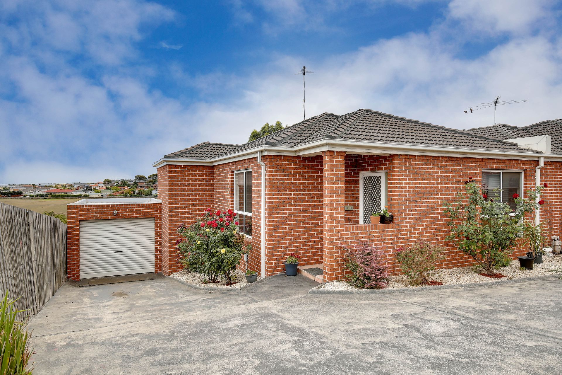 6/35 Rokewood Crescent, Meadow Heights YPA Estate Agents