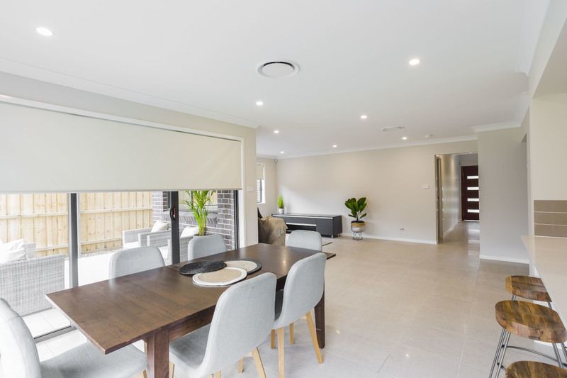 Colebee 40 Coronato Parade | Stonecutters Ridge Precinct