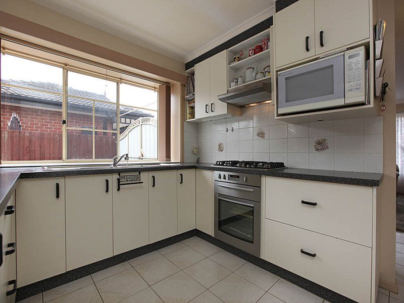 17 Tomkin Court, Altona Meadows - Thumbnail 5