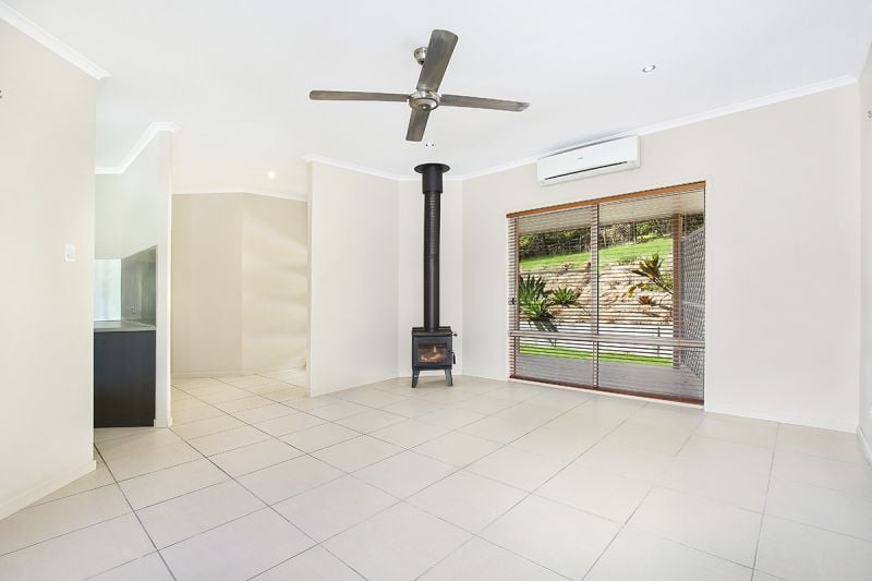 2 Sugar View Lane Rosemount QLD, Rosemount - Thumbnail 6