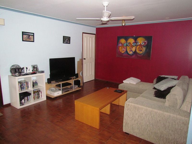 2 Fairbank Place, Melton West - Thumbnail 4