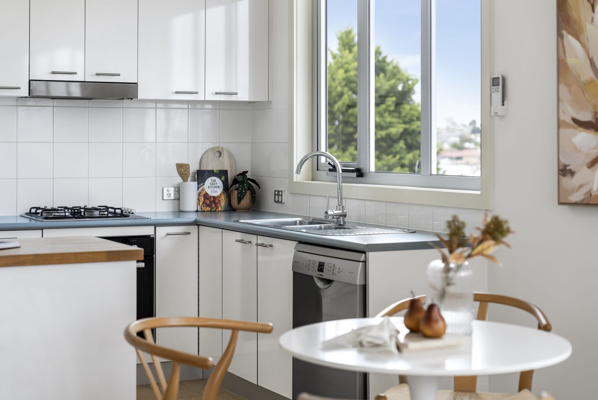 Enhanced Apartment in Prime Northcote