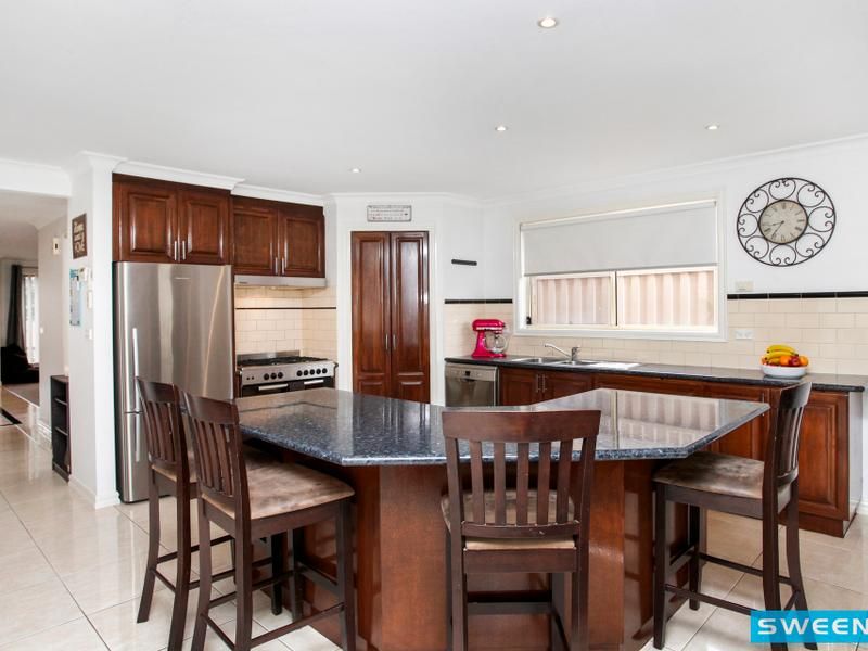 44 Bushy Park Avenue, Caroline Springs - Thumbnail 7