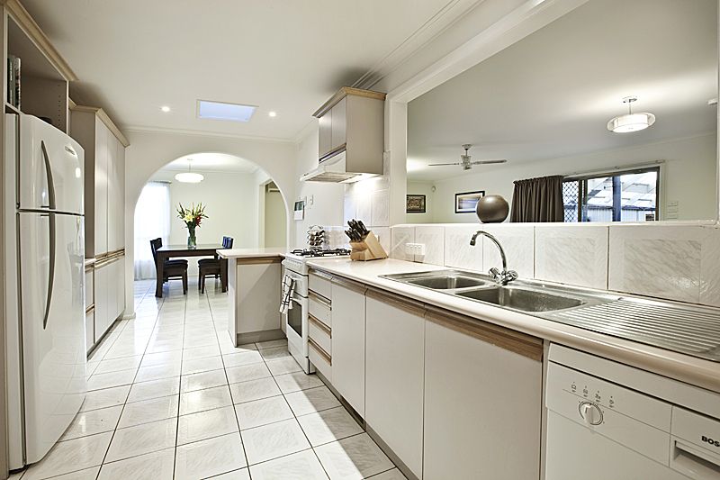 367 Scoresby Road, Ferntree Gully - Thumbnail 6