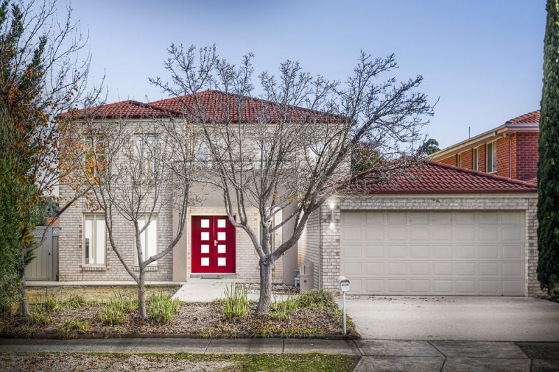 4 Waranga Way, Taylors Hill - Thumbnail 2