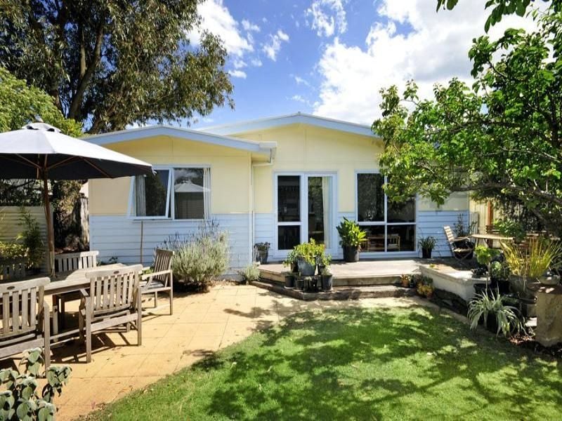 38 Noble Street BARWON HEADS VIC, Barwon Heads - Thumbnail 2