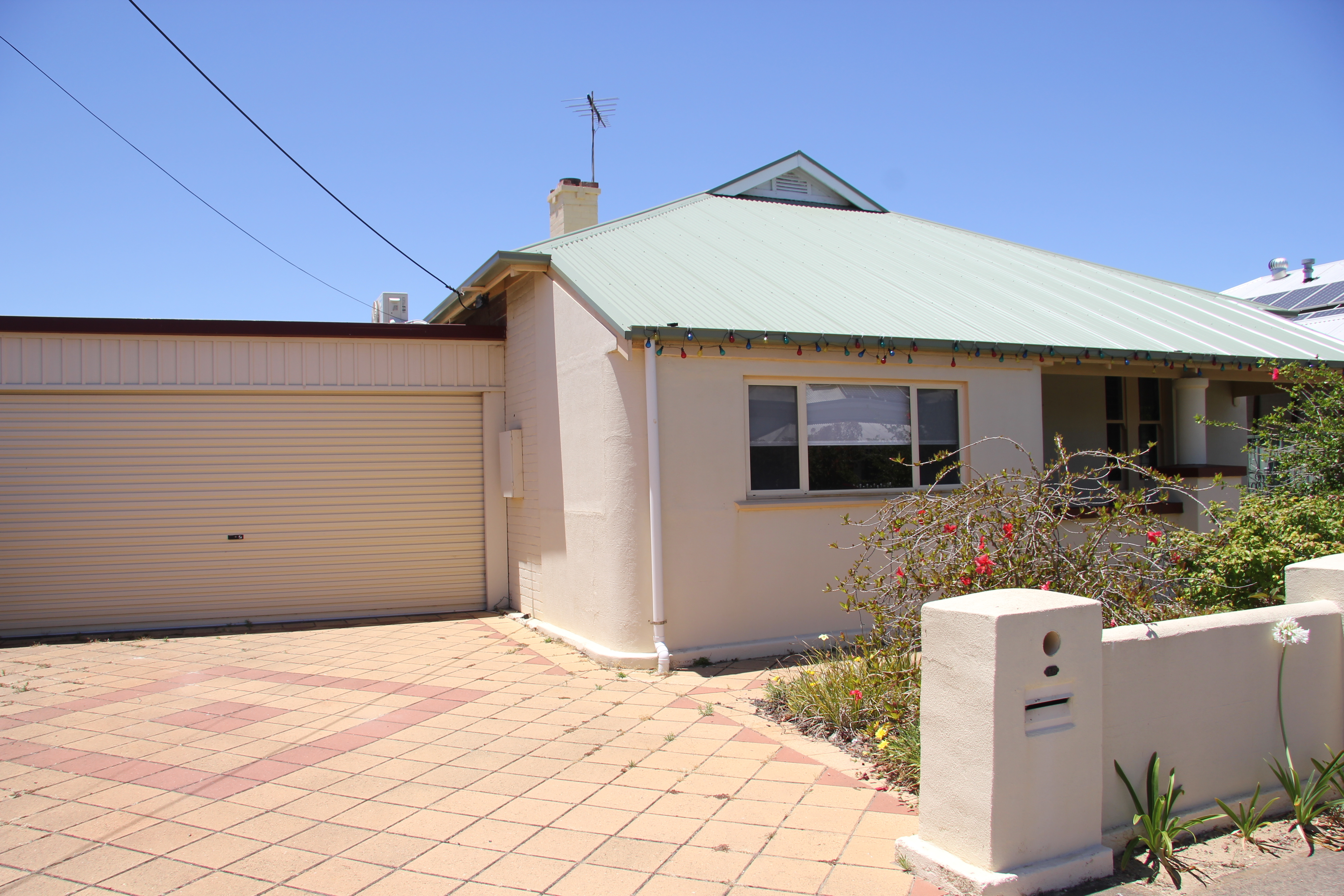 16  Joanna Street Largs Bay 5016