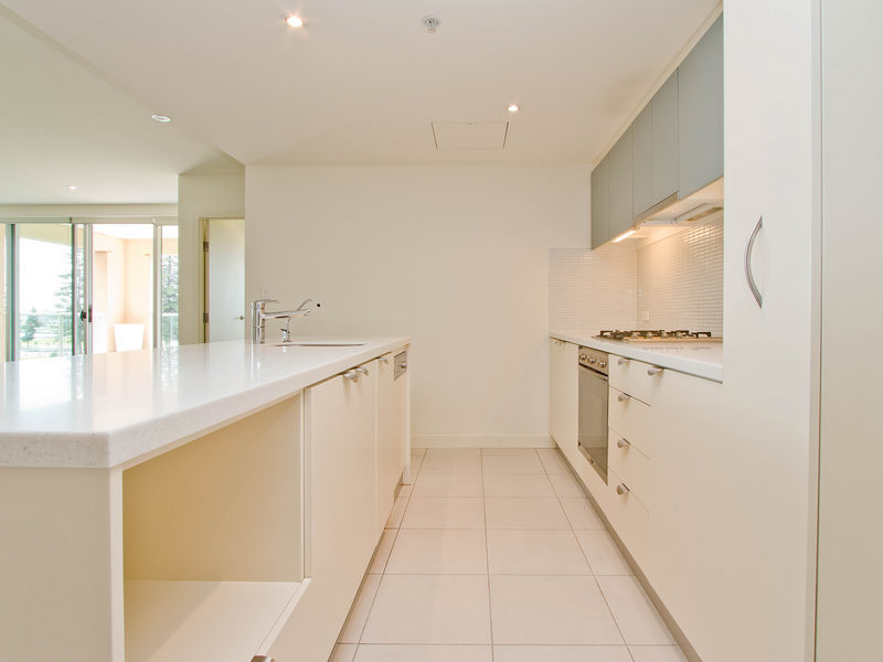 305/19 Holdfast Promenade  Glenelg 5045