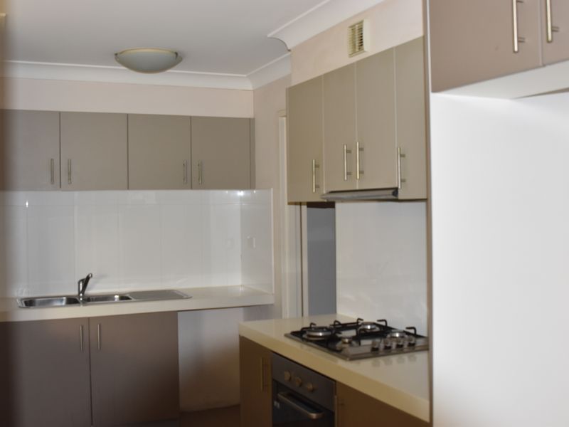 Unit 12/11 Kilbenny Street, Kellyville Ridge