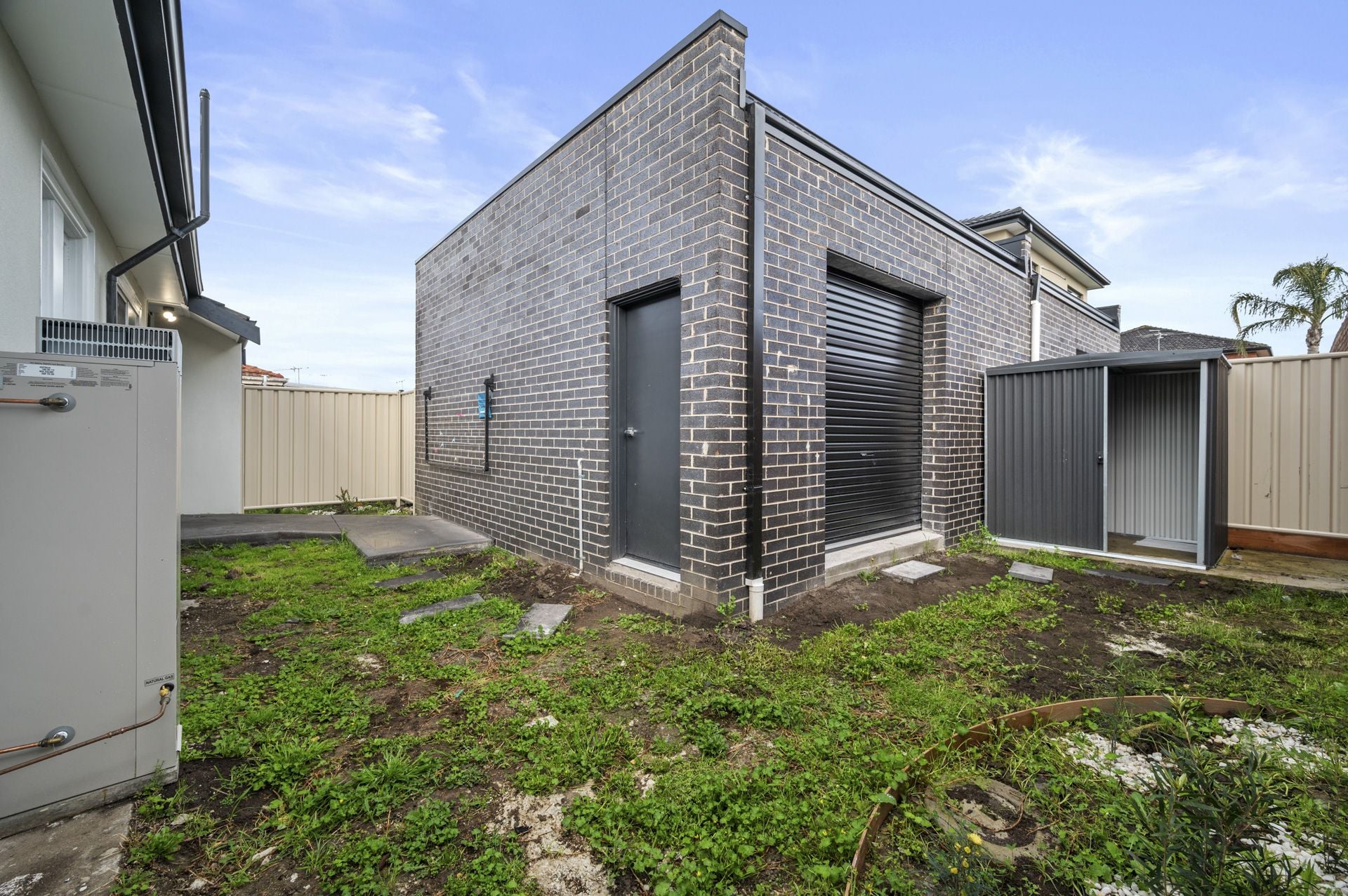 Charming 3 Bedroom Unit