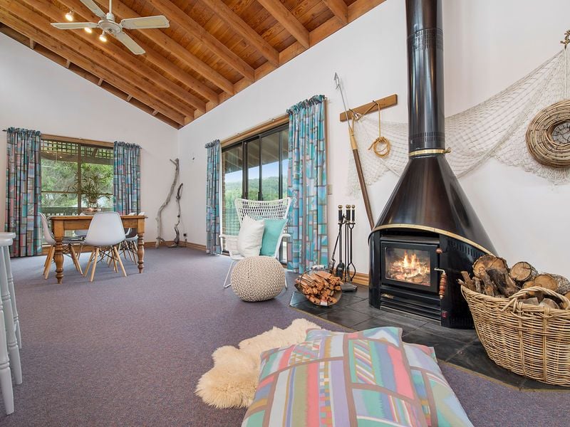 8 Fry Court, Apollo Bay - Thumbnail 6