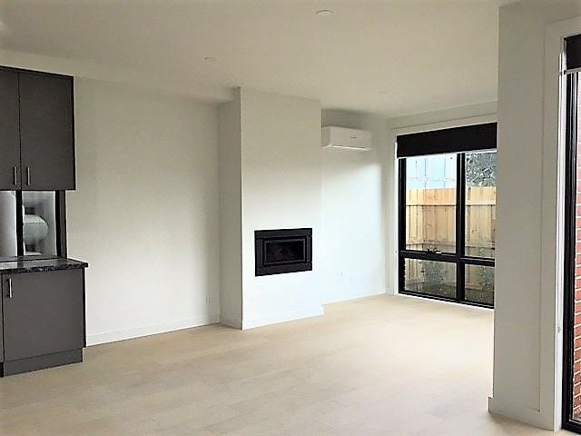Architecturally Designed, Tri-Level Townhouse