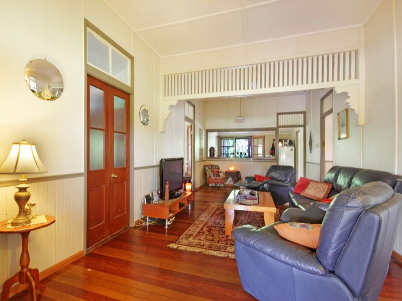 5 Wakefield Street WOOMBYE QLD, Woombye - Thumbnail 3