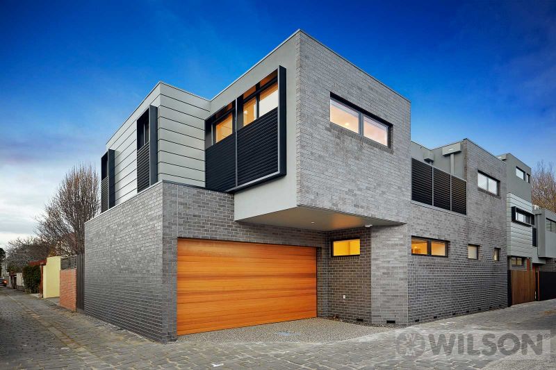 100 The Broadway, Elwood