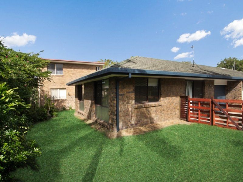 2/35 Jacaranda Avenue TWEED HEADS WEST NSW, Tweed Heads West - Thumbnail 2