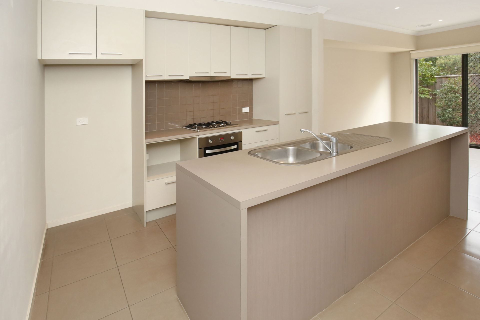 Great Location in Lyndarum Estate   *Insp Thu 2nd May @ 4:45pm*