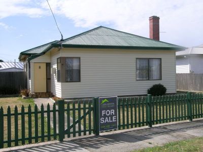 3
 
 
 
  
 
 
 1
 
 
 
  
 
 
 2
 
 
 
 
 
 
 
 14 Gunn Street, DEVONPORT TAS 7310, Devonport - Thumbnail 2
