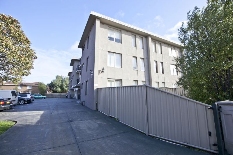10/34 Whitehall Street, Footscray - Thumbnail 2