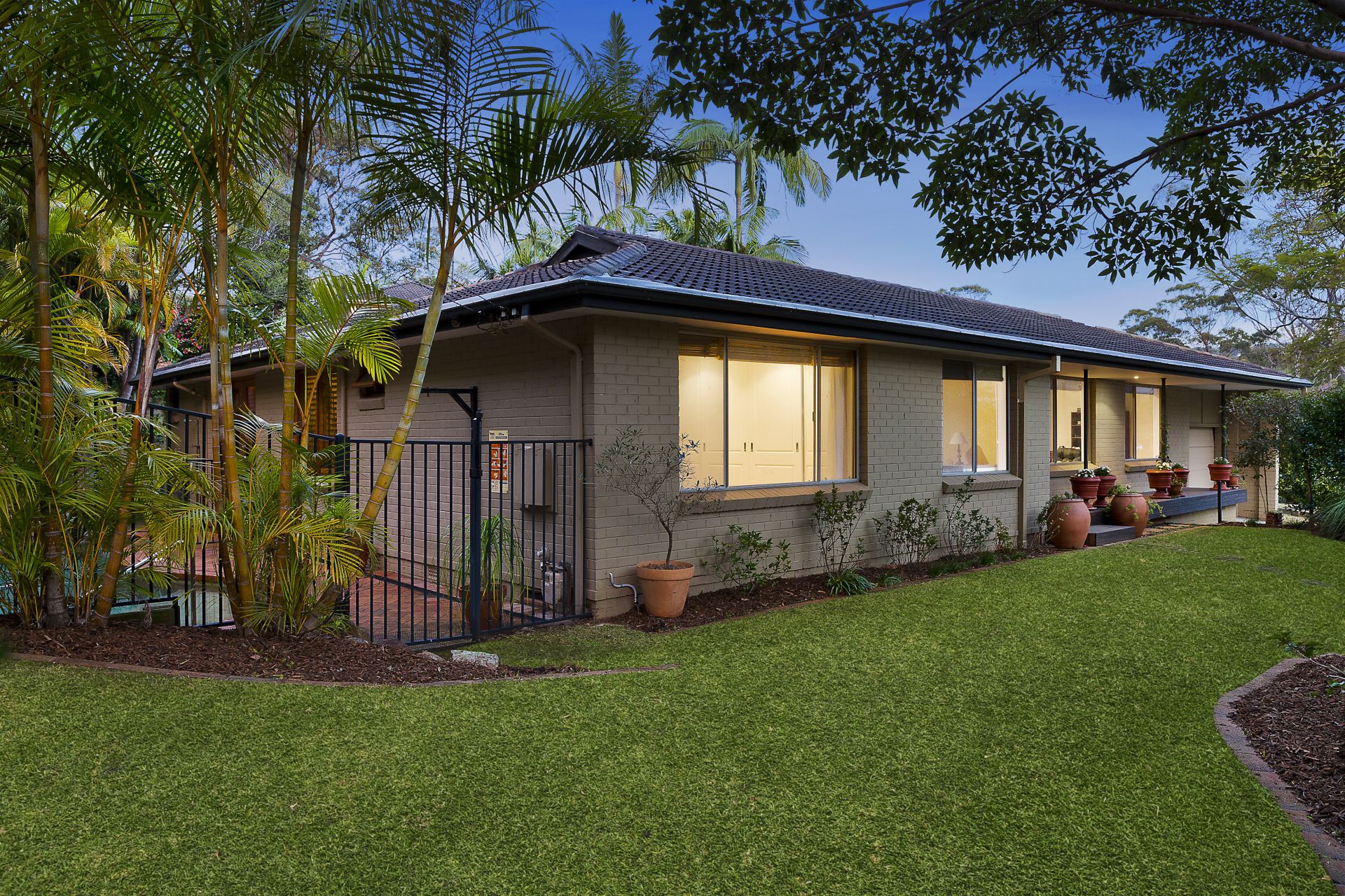 8 Catalpa Avenue Avalon NSW, Avalon - Thumbnail 4